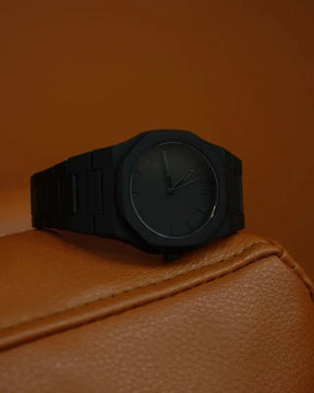 Relógio Minimalista Black – Luxor